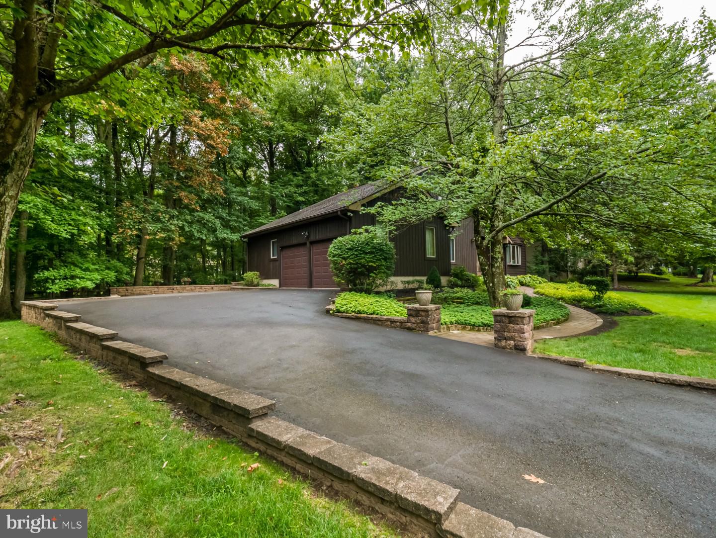 490 Kings Road Yardley, PA 19067 - Photo 5 of 40 Gallery Image 5