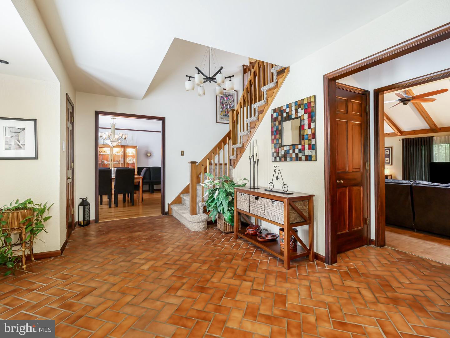 490 Kings Road Yardley, PA 19067 - Photo 7 of 40 Gallery Image 7