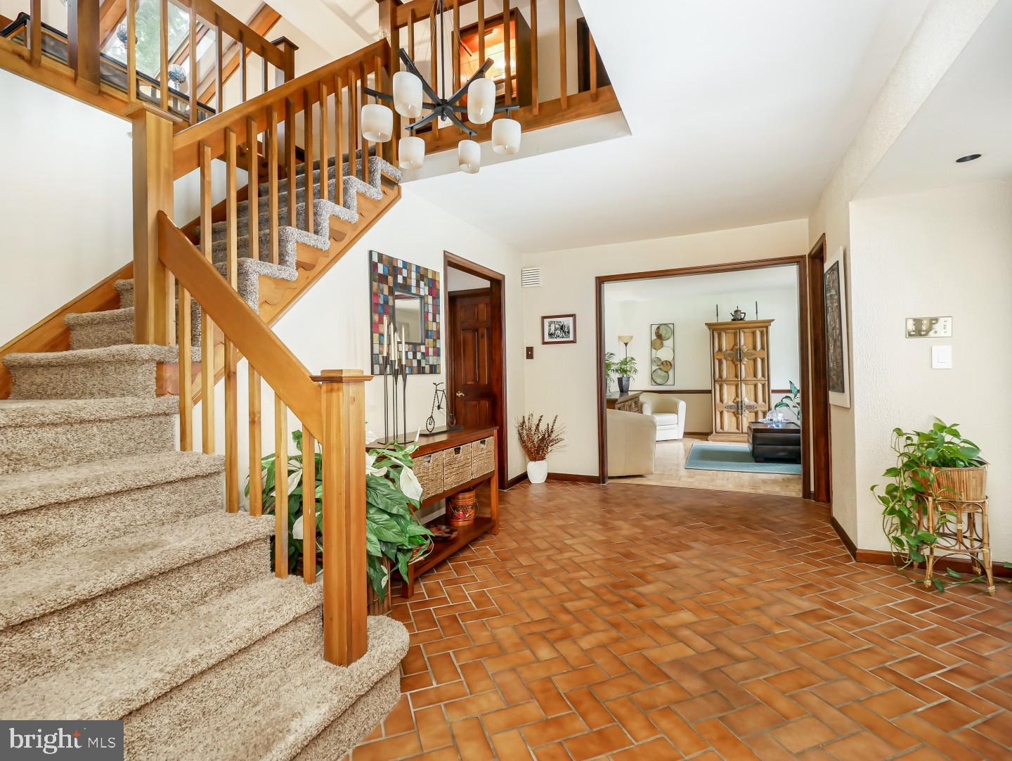 490 Kings Road Yardley, PA 19067 - Photo 8 of 40 Gallery Image 8