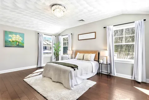 $1,365,000 | 10 Meadow Brook Lane, Reading, MA 01867