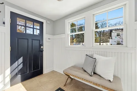 $1,365,000 | 10 Meadow Brook Lane, Reading, MA 01867