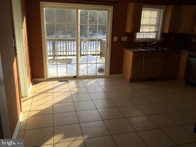 18345 Oak Road Bridgeville, DE 19933 - Photo 3 of 15 Gallery Image 3