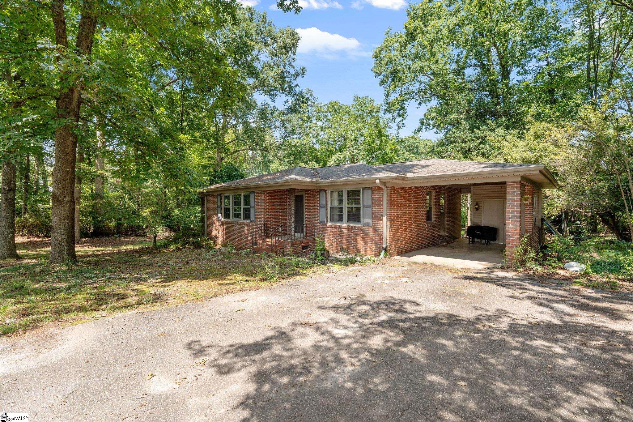 1290 Groce Meadow Road Taylors, SC 29687 - Photo 2 of 25 Gallery Image 2