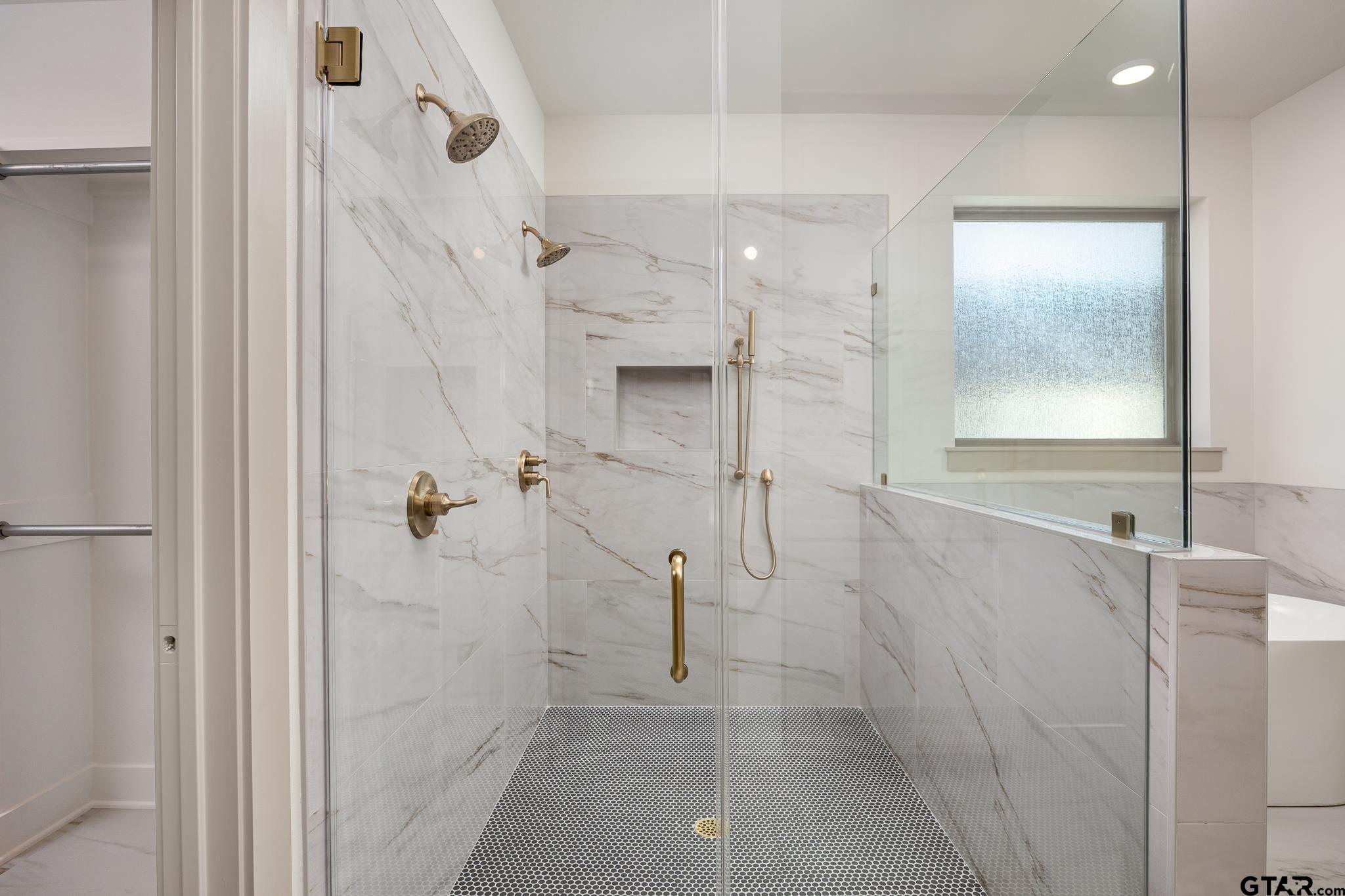 11410 Tucker Circle Flint, TX 75762 - Photo 32 of 43 a bathroom with a shower