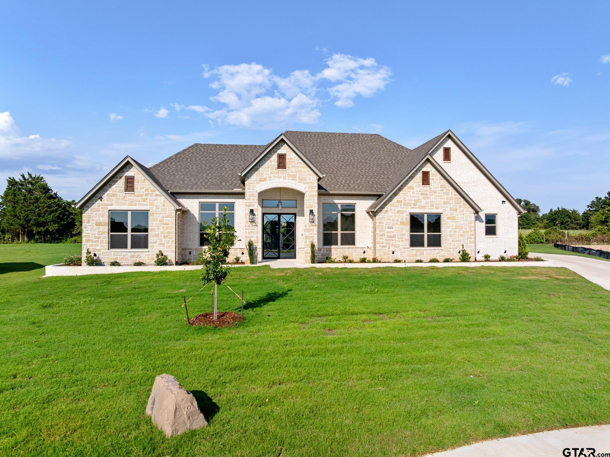 11410 Tucker Circle Flint, TX 75762 - Photo 4 of 43 a view of house with a yard