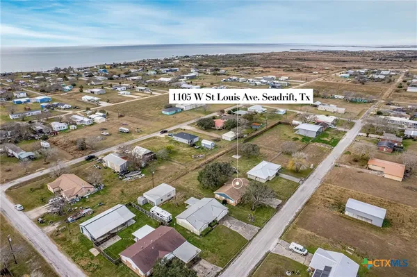 $214,000 | 1105 West St Louis Avenue, Seadrift, TX 77983