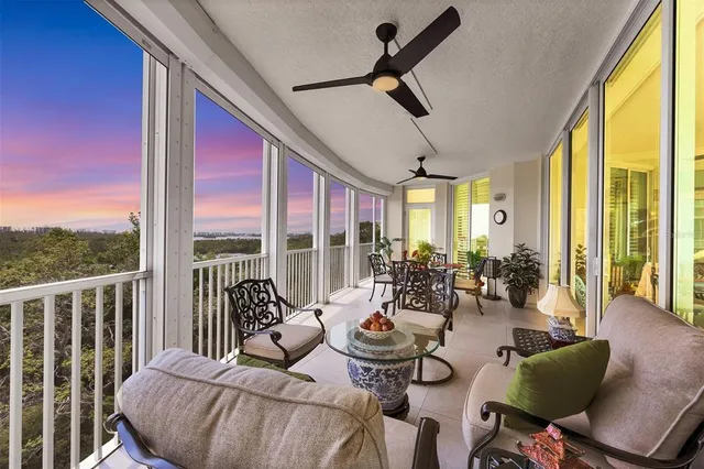 $1,100,000 | 401 North Point Road, Unit 504, Osprey, FL 34229