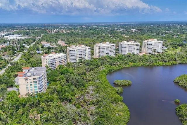 $1,100,000 | 401 North Point Road, Unit 504, Osprey, FL 34229