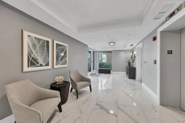 $1,100,000 | 401 North Point Road, Unit 504, Osprey, FL 34229