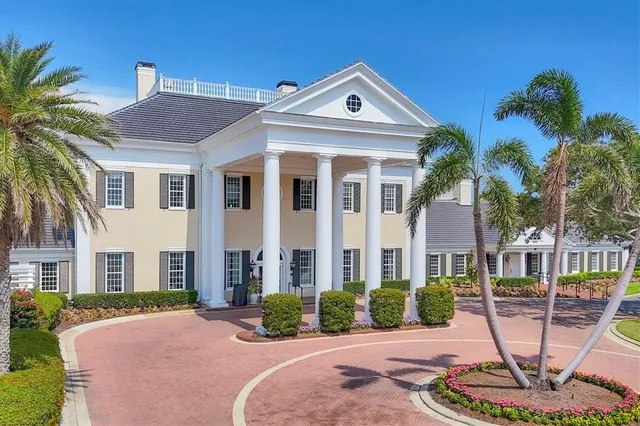 $1,100,000 | 401 North Point Road, Unit 504, Osprey, FL 34229