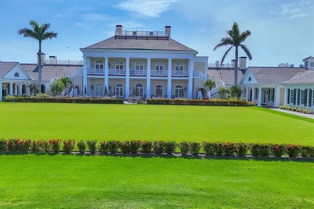 $1,100,000 | 401 North Point Road, Unit 504, Osprey, FL 34229