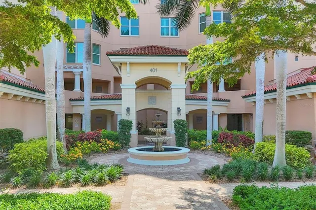 $1,100,000 | 401 North Point Road, Unit 504, Osprey, FL 34229