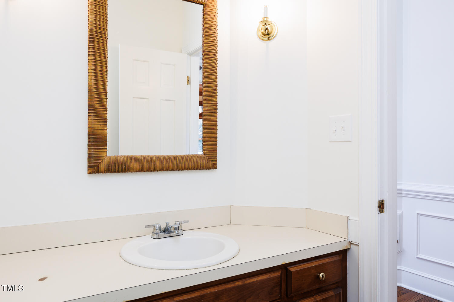 2204 Oxford Road Raleigh, NC 27608 - Photo 21 of 51 2204 Oxford Road-26