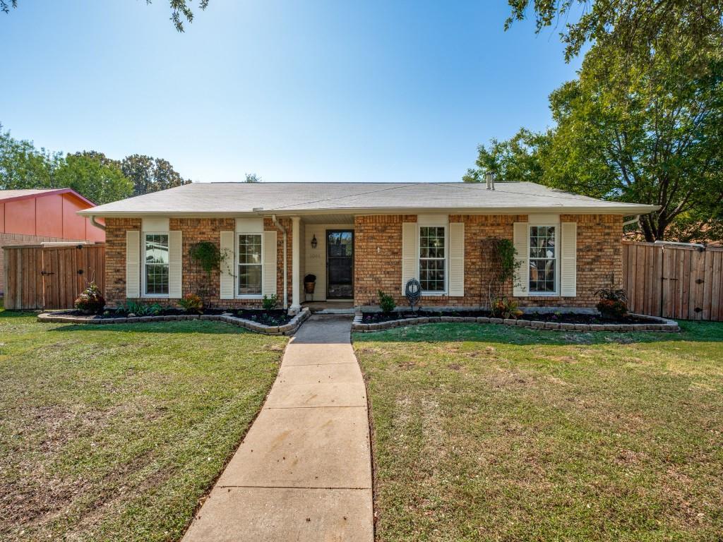 5044 Brandenburg Lane The Colony, TX 75056 - Photo 3 of 33 Single story Ranch style