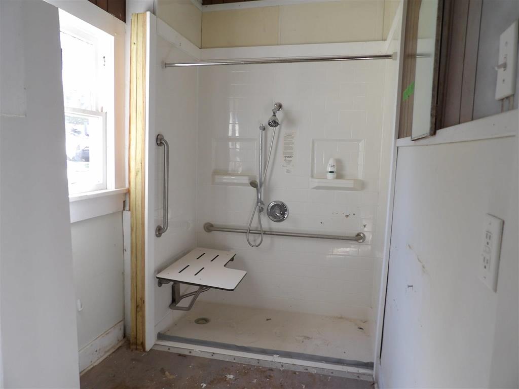 403 North Craig Street Jennings, LA 70546 - Photo 7 of 13