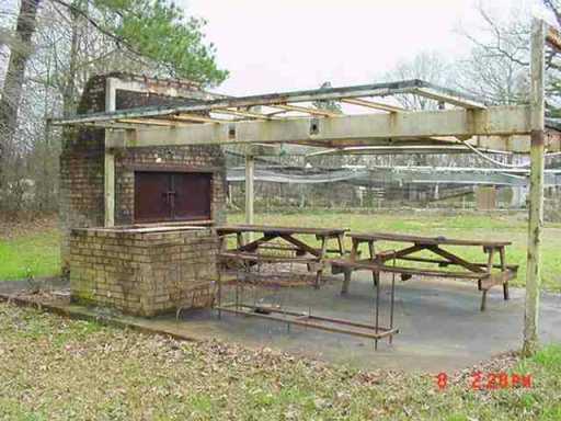 182 Bryant Rd Center Point Center Point, LA 71323 - Photo 7 of 9 Gallery Image 7