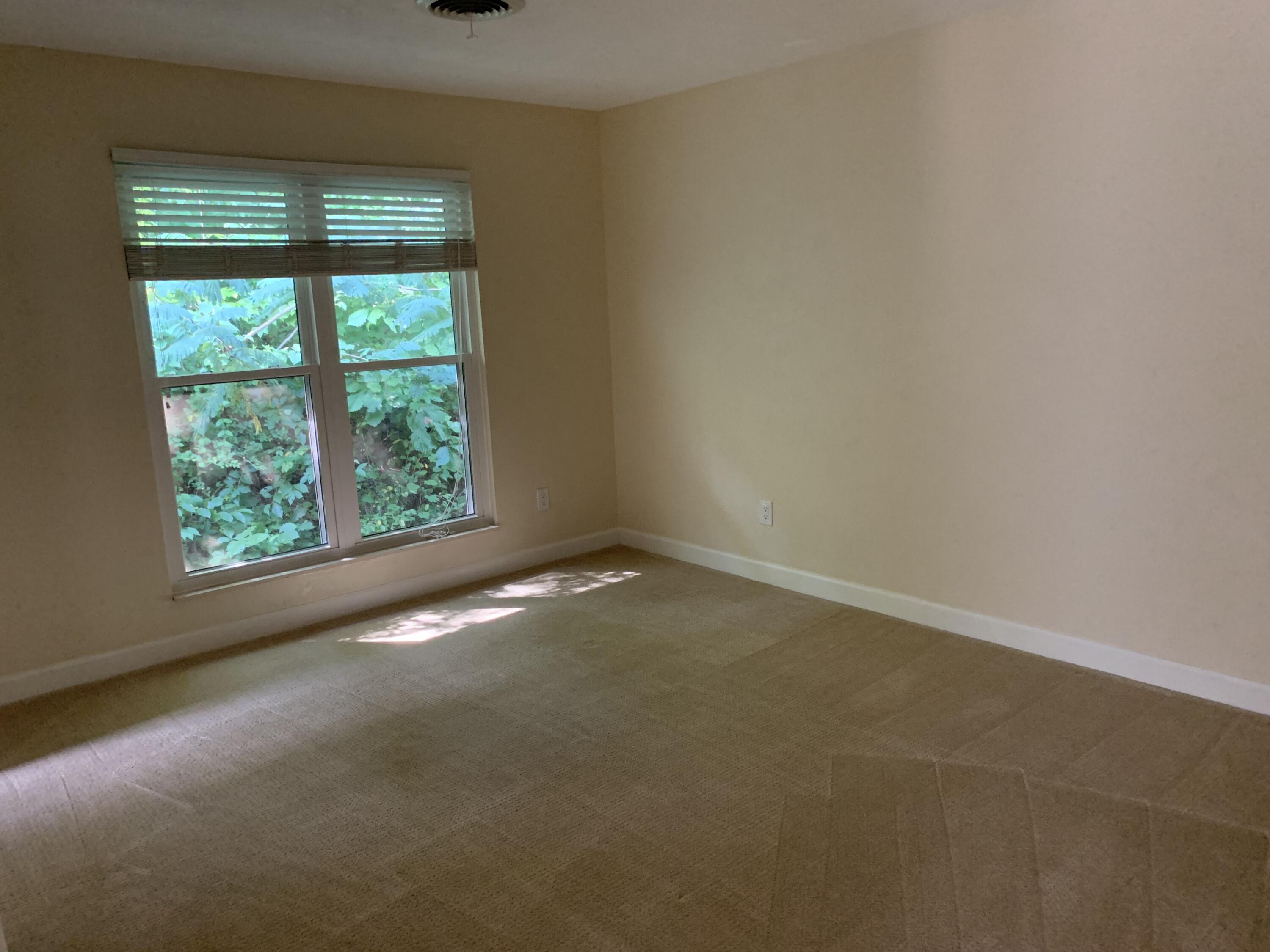 922 Shingle Road, Unit 1 Chattanooga, TN 37409 - Photo 12 of 14 IMG_8425