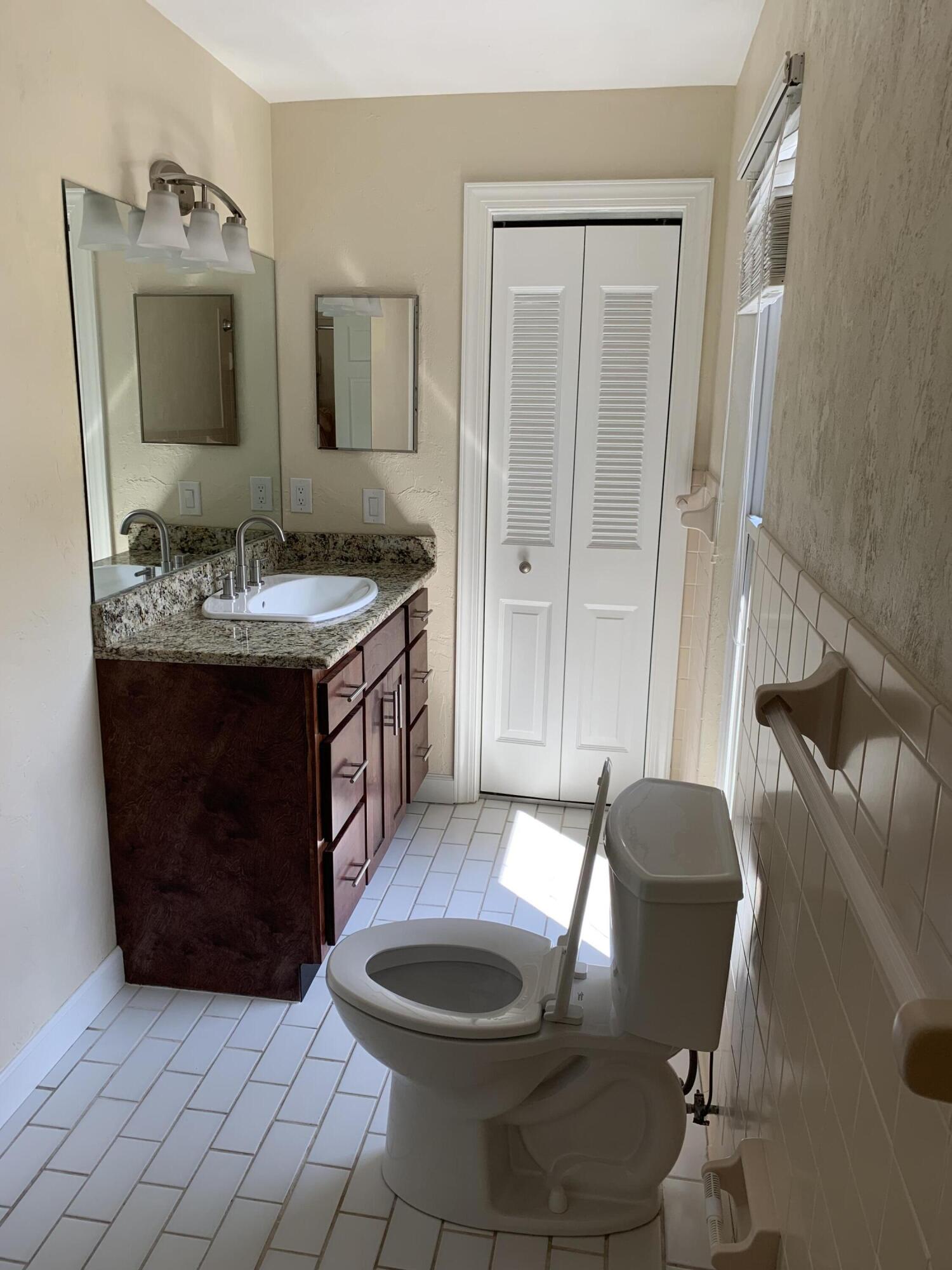 922 Shingle Road, Unit 1 Chattanooga, TN 37409 - Photo 13 of 14 IMG_8424