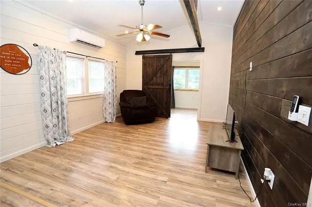 a view of a tennis court