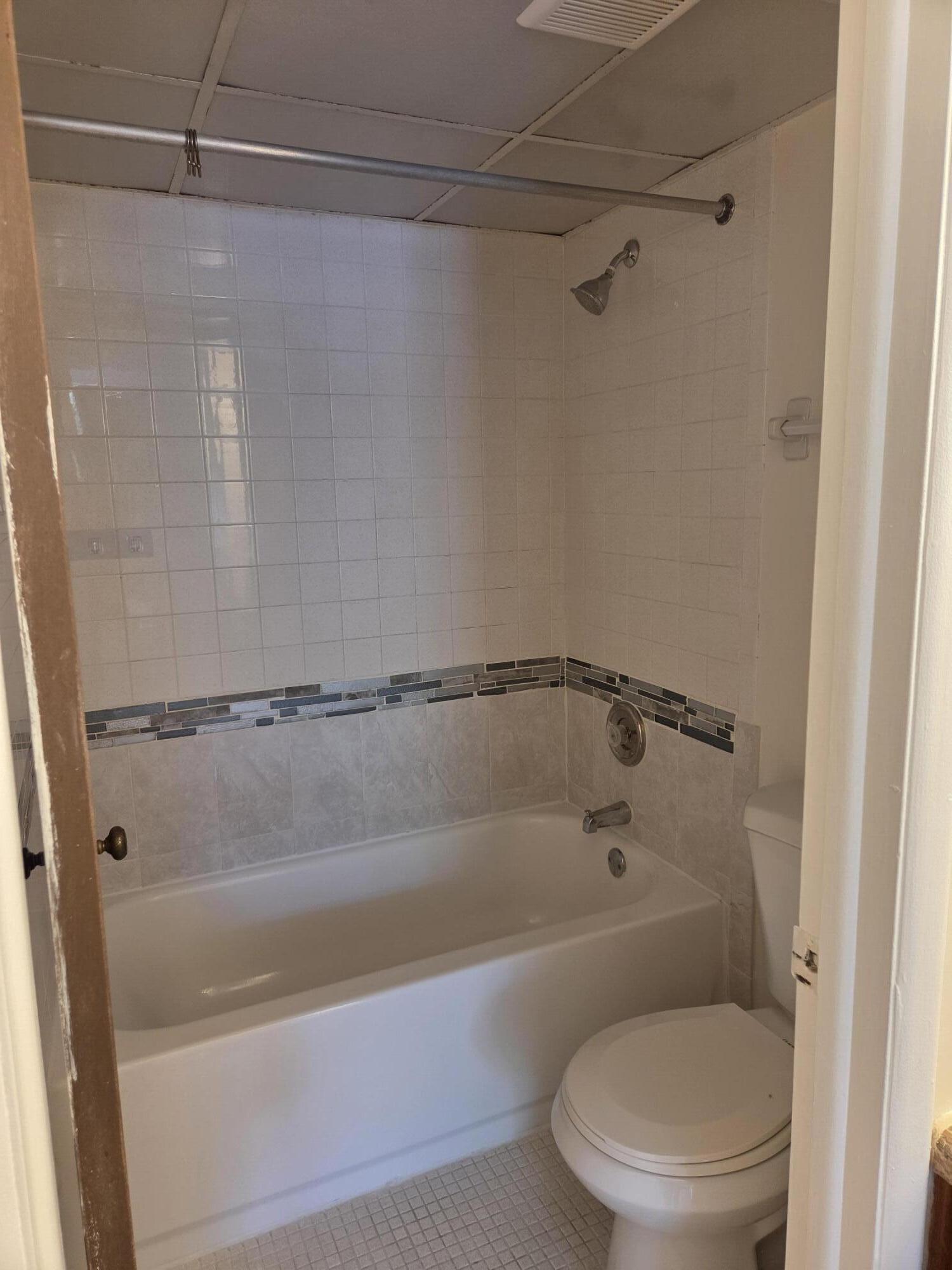 3750 Inverrary Drive, Unit 2C Lauderhill, FL 33319 - Photo 11 of 11 10