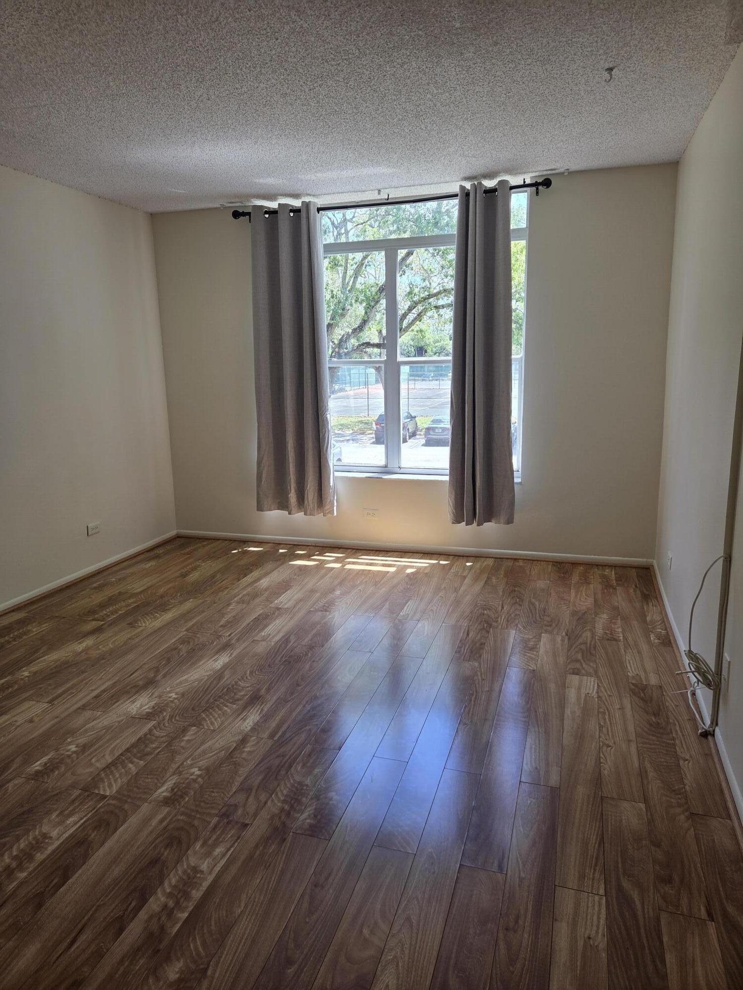 3750 Inverrary Drive, Unit 2C Lauderhill, FL 33319 - Photo 9 of 11 8