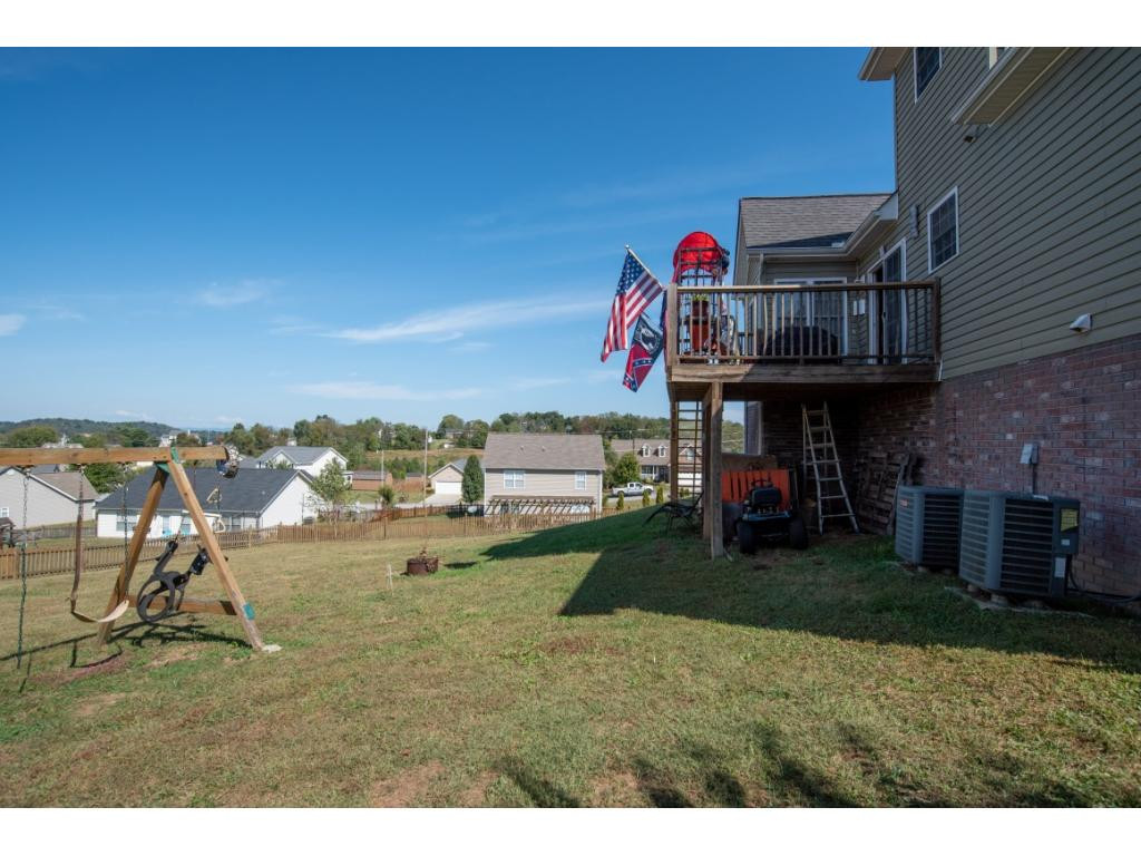 912 Walkers Bend Road Gray, TN 37615 - Photo 4 of 35 Photo 4