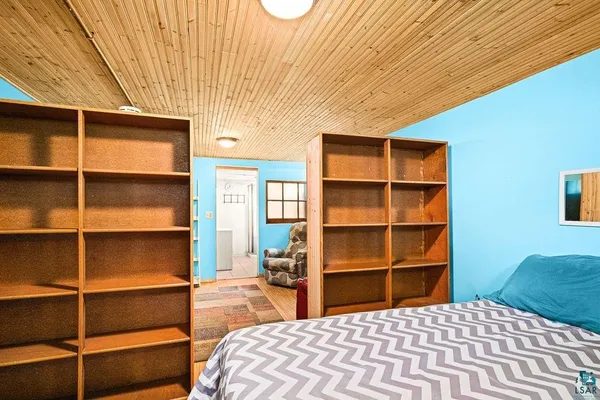 $200,000 | 911 Christine Circle, Silver Bay, MN 55614