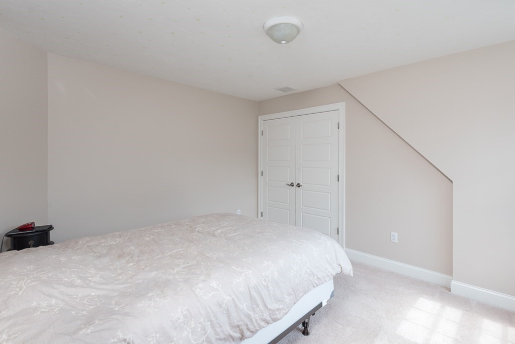 4 Meeting House Road Carver, MA 02330 - Photo 25 of 36 Gallery Image 25