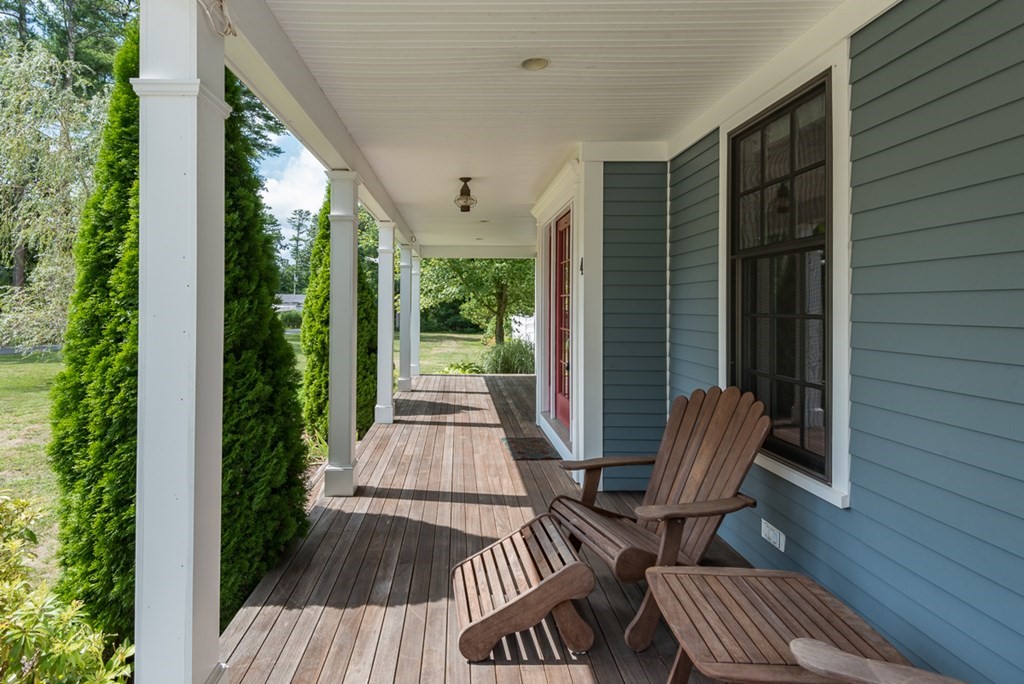 4 Meeting House Road Carver, MA 02330 - Photo 3 of 36 Gallery Image 3
