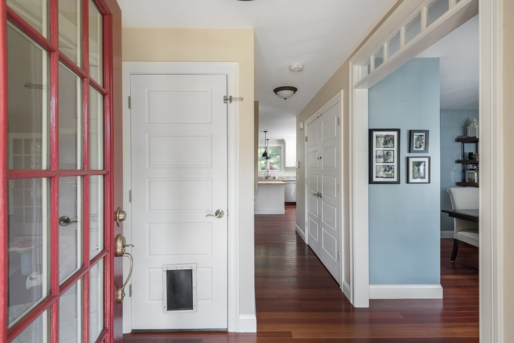4 Meeting House Road Carver, MA 02330 - Photo 4 of 36 Gallery Image 4