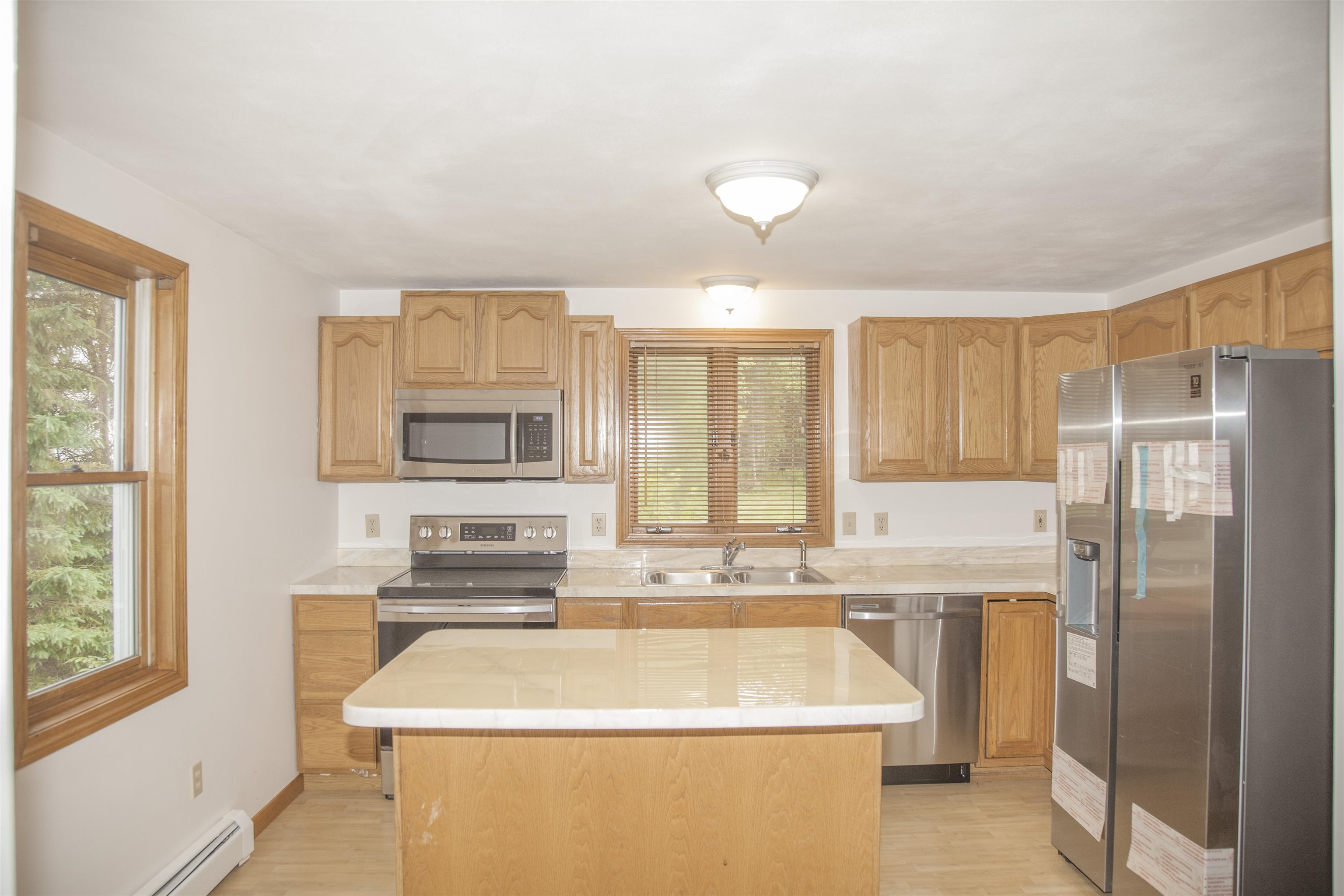 4 Bingham Circle Sandown, NH 03873 - Photo 3 of 23