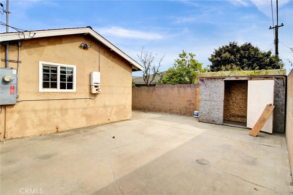 19309 Caney Avenue Carson, CA 90746 - Photo 31 of 34