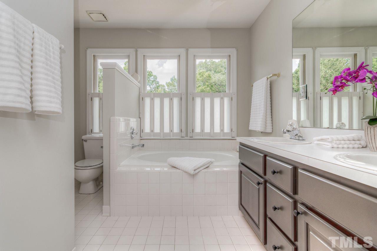 113 Ripley Court Cary, NC 27513 - Photo 20 of 25 Gallery Image 20