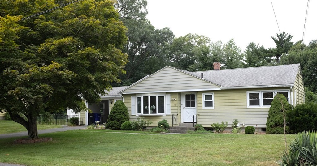 120 Bellamy Road Springfield, MA 01119 - Photo 1 of 19