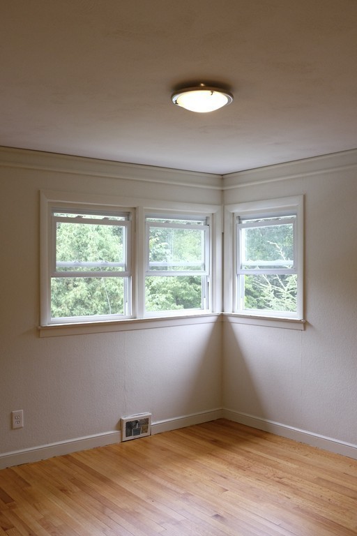 120 Bellamy Road Springfield, MA 01119 - Photo 11 of 19