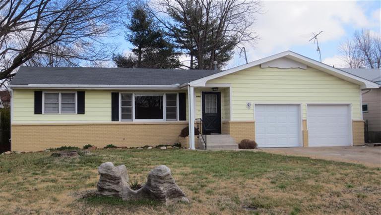 2002 South Linden Avenue Springfield, MO 65804 - Photo 1 of 1 Primary Photo