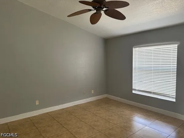 $1,650 | 450 Rathburn Street, Lehigh Acres, FL 33974