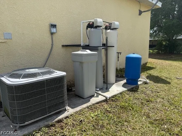 $1,650 | 450 Rathburn Street, Lehigh Acres, FL 33974