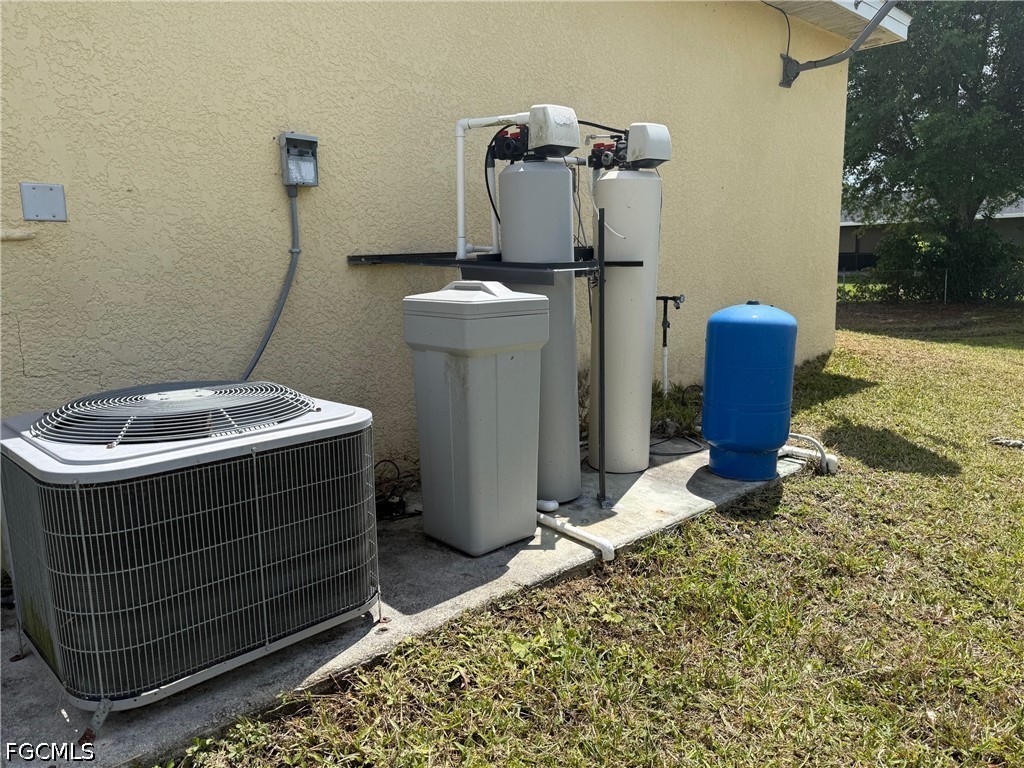 450 Rathburn Street Lehigh Acres, FL 33974 - Photo 7 of 18