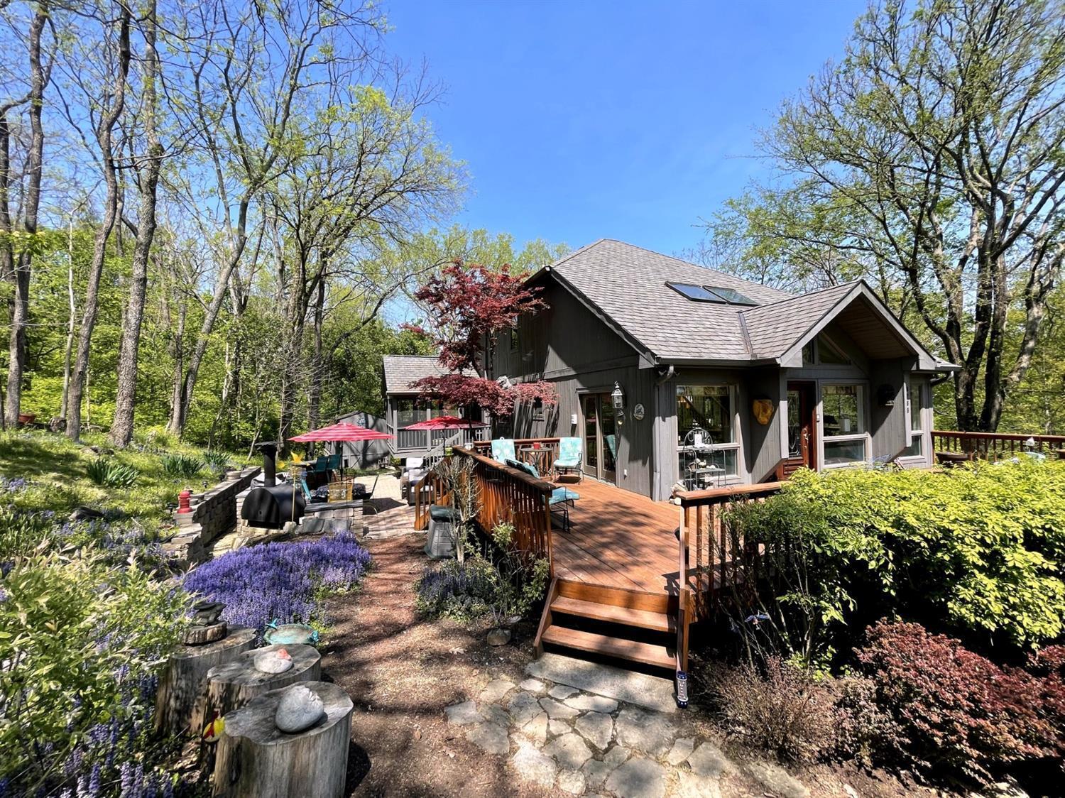 8286 Bridle Road Cincinnati, OH 45244 - Photo 4 of 48