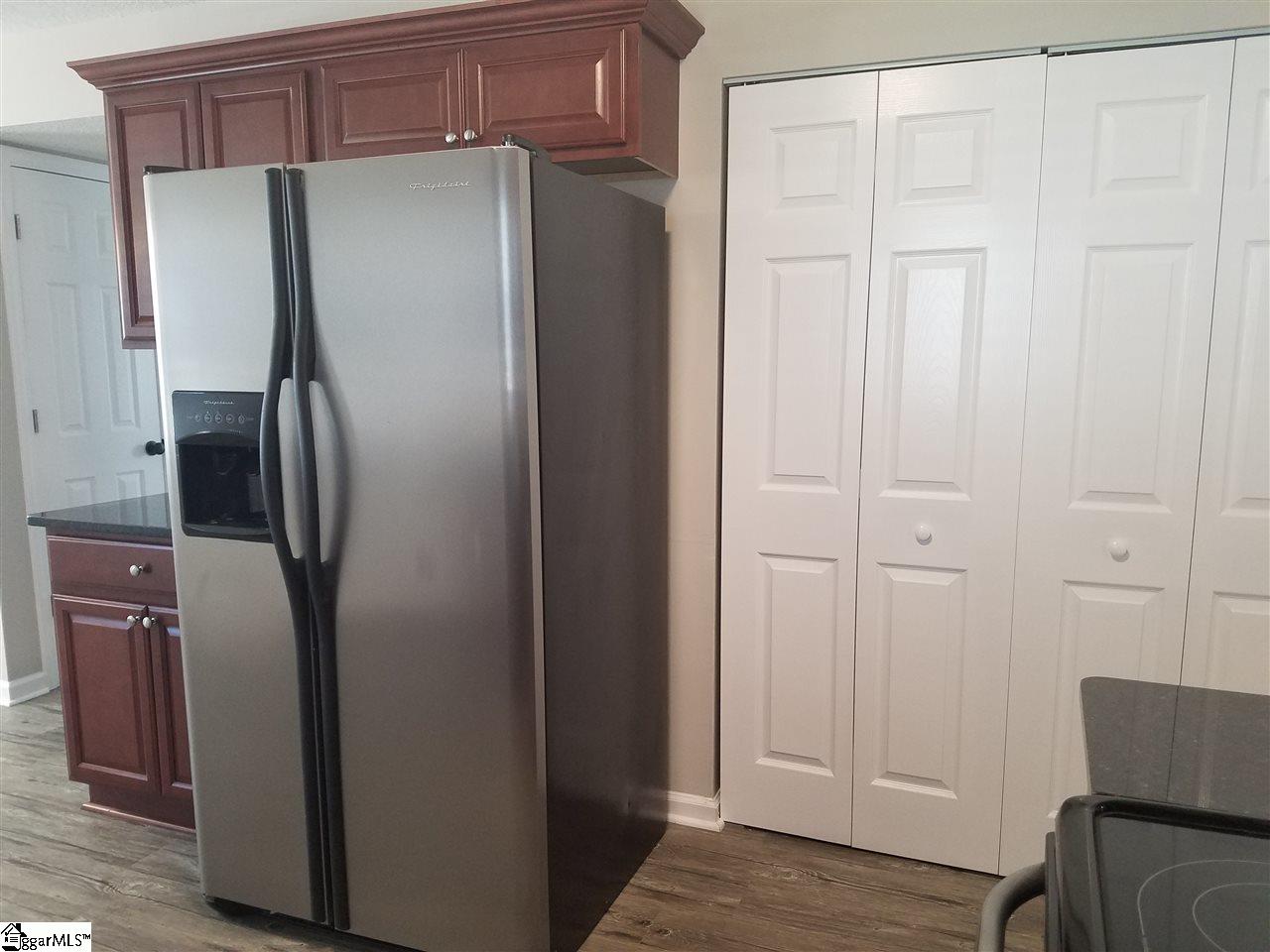 206 Evergreen Street Easley, SC 29642 - Photo 5 of 20 Gallery Image 5