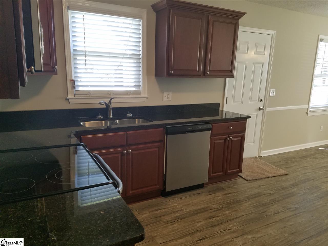 206 Evergreen Street Easley, SC 29642 - Photo 6 of 20 Gallery Image 6