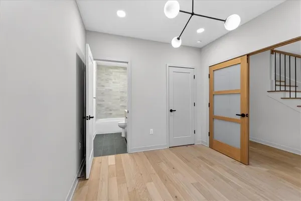 $939,000 | 533 East 19th Street, Kansas City, MO 64108