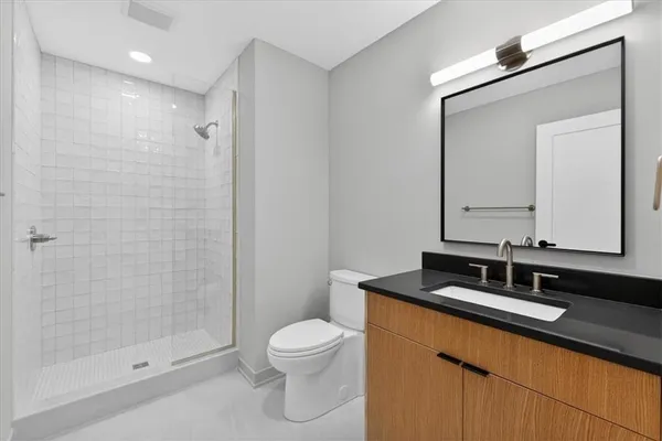 $939,000 | 533 East 19th Street, Kansas City, MO 64108