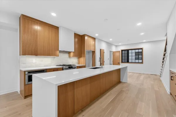 $939,000 | 533 East 19th Street, Kansas City, MO 64108