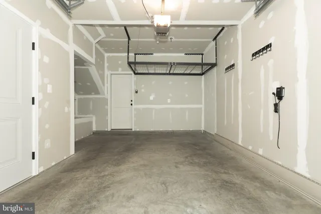 $3,250 | 12731 Vuillard Street, Silver Spring, MD 20906