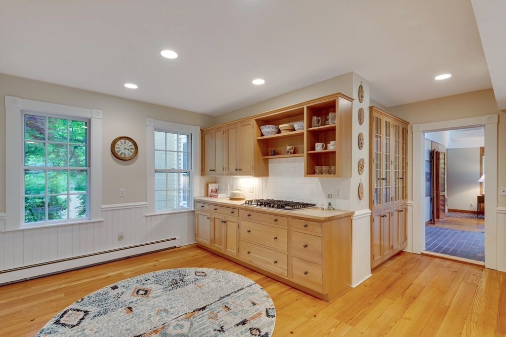 2 Tabor Hill Road Lincoln, MA 01773 - Photo 14 of 40 Gallery Image 14
