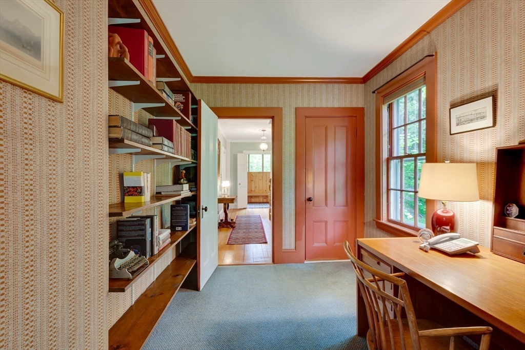 2 Tabor Hill Road Lincoln, MA 01773 - Photo 18 of 40 Gallery Image 18
