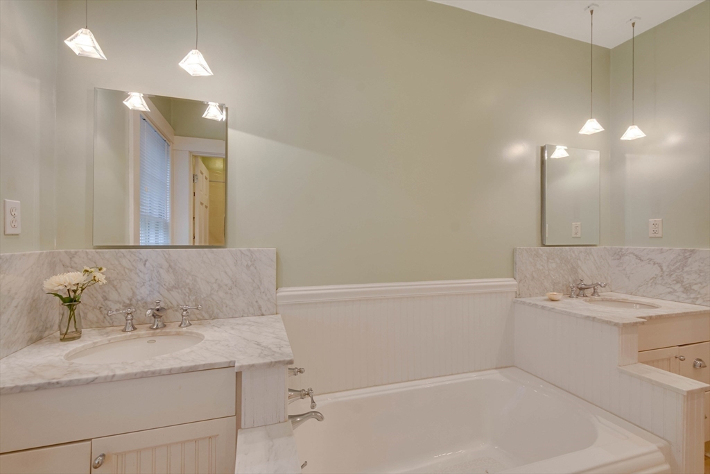 2 Tabor Hill Road Lincoln, MA 01773 - Photo 24 of 40 Gallery Image 24