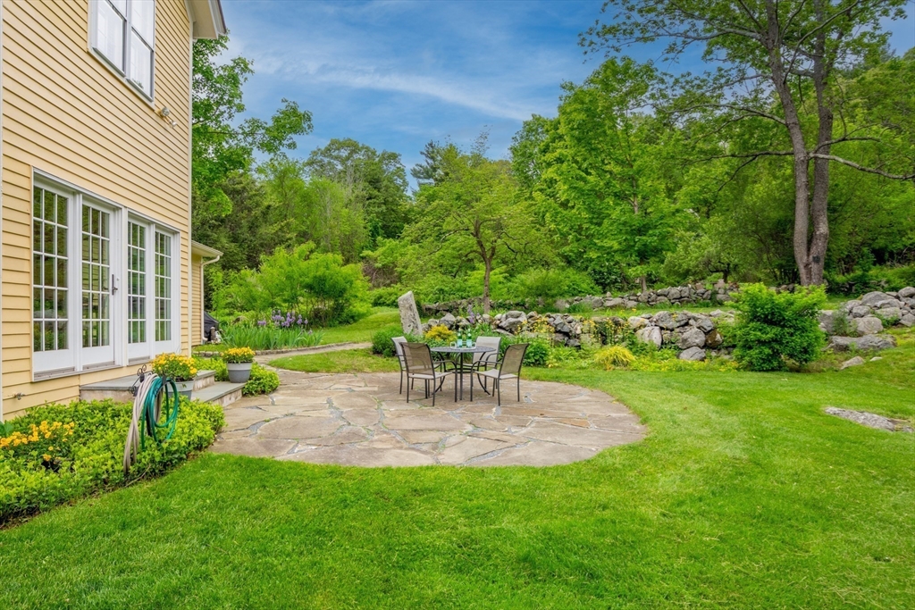 2 Tabor Hill Road Lincoln, MA 01773 - Photo 34 of 40 Gallery Image 34